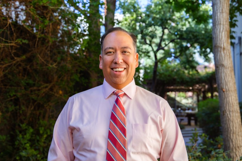 Oscar Teran Headshot